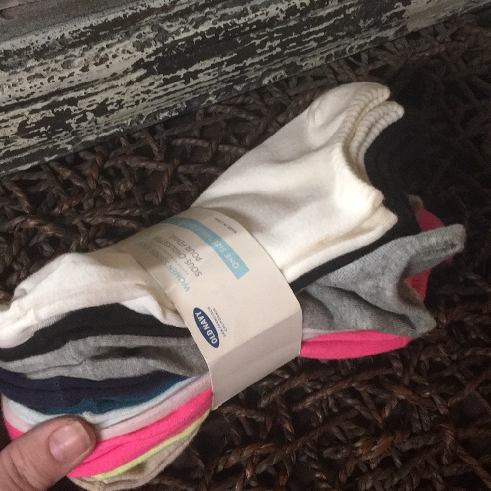 NWT: 10 pack Old Navy woman socks, assorted colors